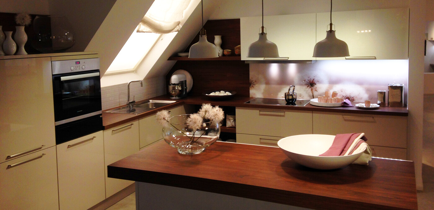 So bauen wir Küchen ... schauen Sie selbst So bauen wir Küchen ... schauen Sie selbst